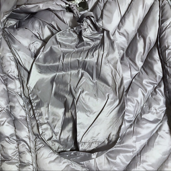 32 Degrees NWT Packable Puffer Vest Women M - Picture 9 of 12